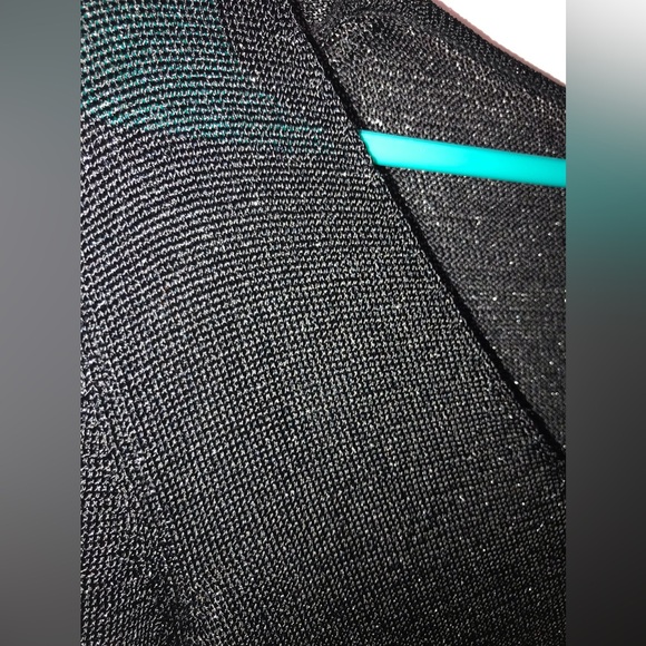 Express top size M. Black with silver sparkle’s - Picture 6 of 7